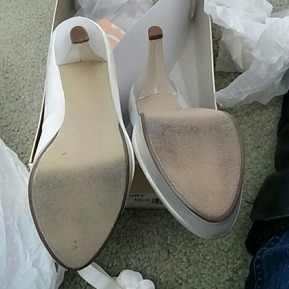 🎉Clearance🎉DB wedding shoes👠💍 - Picture 5 of 6